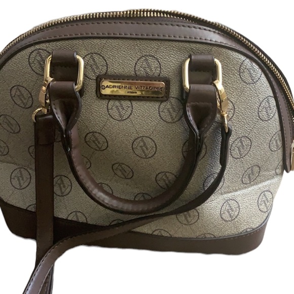 Adrienne Vittadini brown / beige purse - Picture 1 of 5
